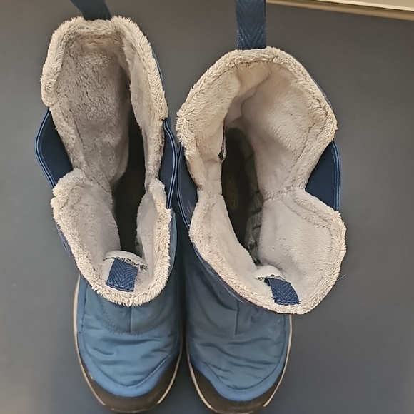 Keen Blue Quilted Winter Boots - Picture 5 of 5